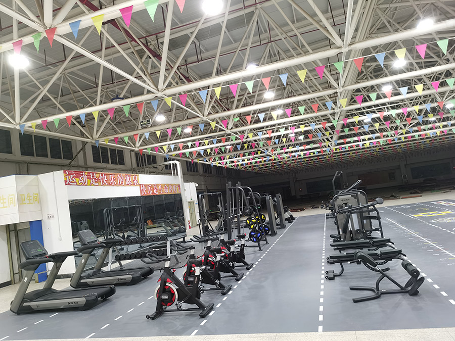 烟台富士康资讯集团员工健身房